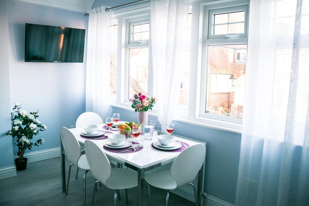 Skylight Apartment Eastbourne Bagian luar foto